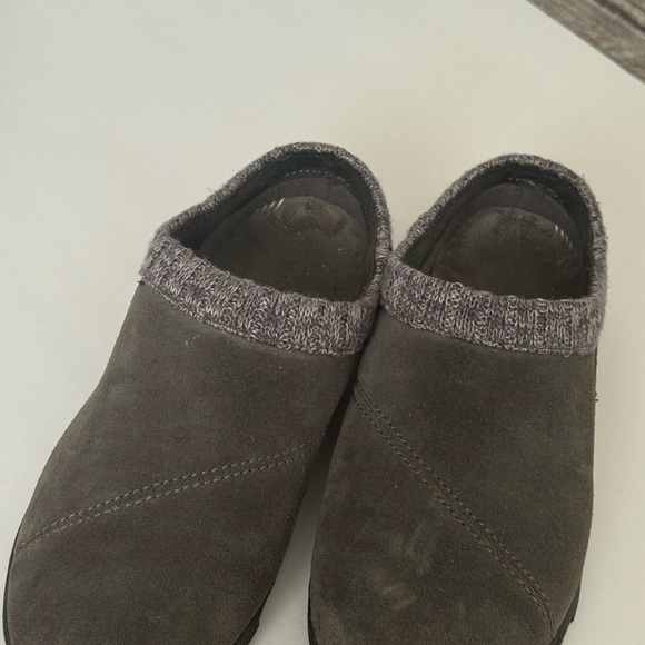 Vionic Gray Slip-On Shoes - Picture 6 of 6